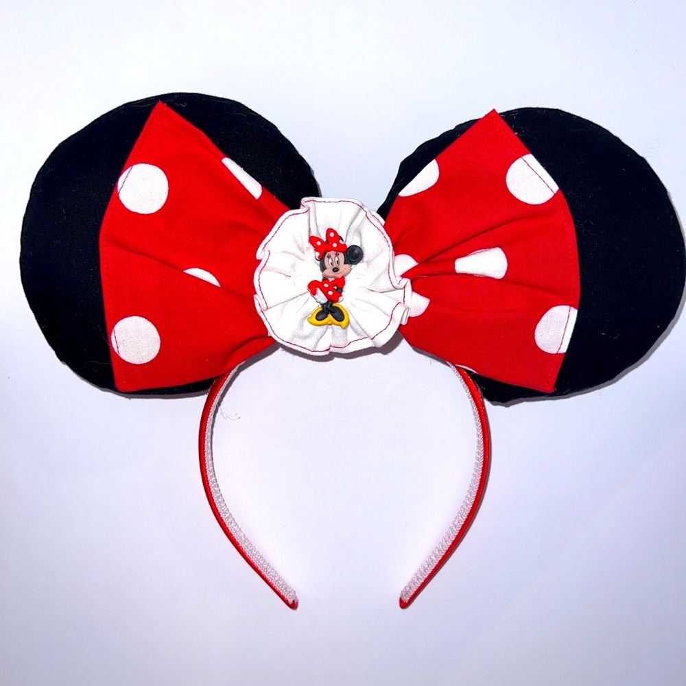 Hand Made Minnie Mouse Ears Headband. Disneyland Adult/Child
